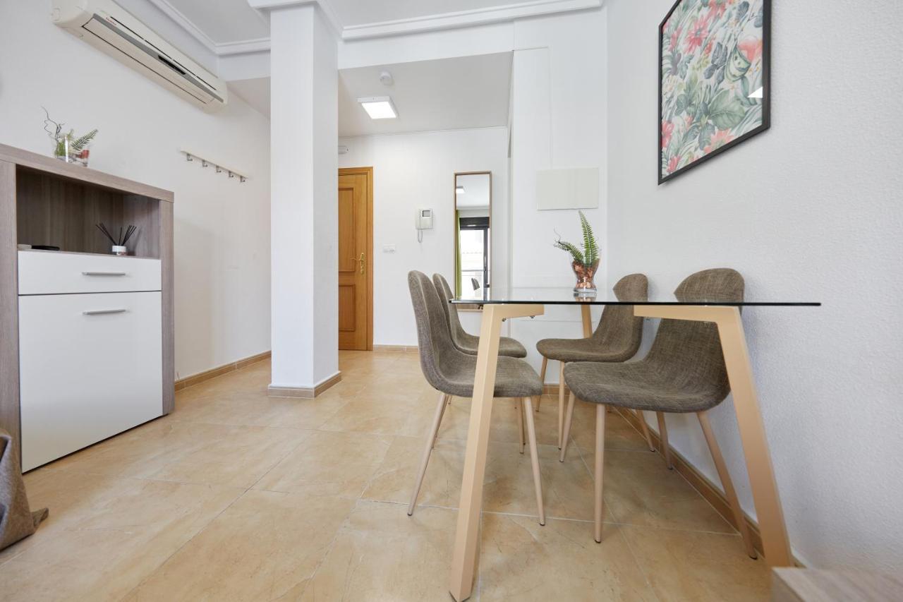 Apartamentos Wayteko Alicante Ngoại thất bức ảnh